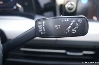 Volkswagen Golf 2022 MHEV|Hybrid|Automatic DSG Life| eTSI|Clima|Apple-Android|Alu-thumb-28