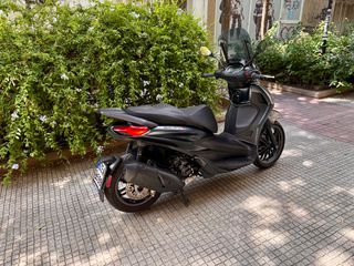 Piaggio Beverly 300 2022-thumb-3