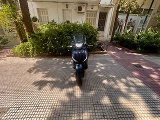 Piaggio Beverly 300 2022-thumb-4