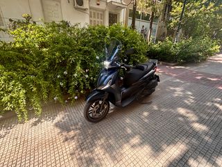 Piaggio Beverly 300 2022-thumb-6