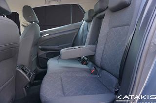 Volkswagen Golf 2022 MHEV|Hybrid|Automatic DSG Life| eTSI|Clima|Apple-Android|Alu-thumb-11