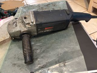 γωνιακό τροχό ρεύματος Bosch GWS 18-180 1800W και διάμετρο δίσκου 180 mm