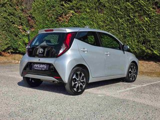 Toyota Aygo (X) 2021-thumb-2