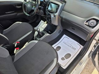 Toyota Aygo (X) 2021-thumb-13