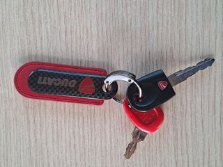Ducati Multistrada 620 2005 Rosso Competitione-thumb-5