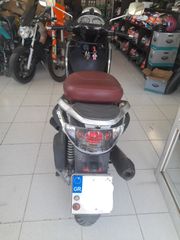 Piaggio Beverly 250 2008-thumb-3
