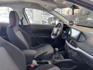 Fiat Tipo 2019 1.4 90PS POP SEDAN 6SPEED NAVI !-thumb-10