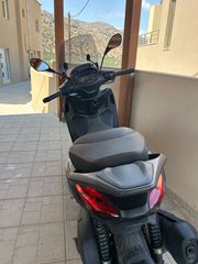 Piaggio Beverly 300 2022-thumb-2