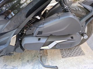 Piaggio Beverly 400 2024-thumb-6