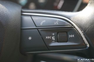 Audi Q3 2022 Advantage|Automatic|S-tronic|TFSI |MHEV|Clima|Rear Camera-thumb-25