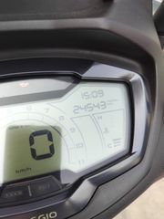 Piaggio Beverly 400 2021 HPE-thumb-5