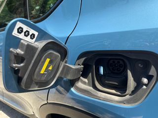 Volvo C40 2023 PANORAMA/ 82kWh/ Extended Range-thumb-17