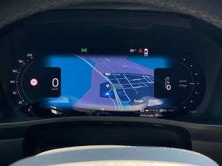 Volvo C40 2023 PANORAMA/ 82kWh/ Extended Range-thumb-20