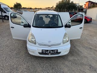 Toyota Yaris 2003 P2VAN-thumb-23