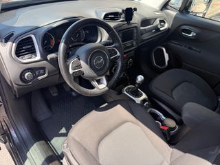 Jeep Renegade 2017-thumb-10