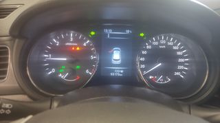 Nissan Pulsar 2016 TECHNA-thumb-34
