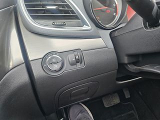 Opel Mokka 2016-thumb-18