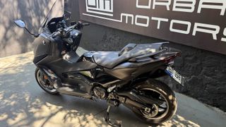 Yamaha TMAX 560 Tech Max 2025 Dark Magma-thumb-1