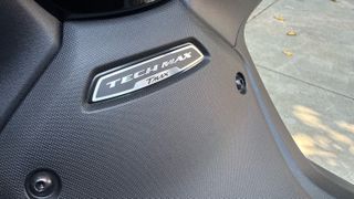 Yamaha TMAX 560 Tech Max 2025 Dark Magma-thumb-14
