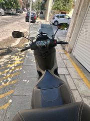 Piaggio Beverly 300 2019 Piaggio Beverly 300s-thumb-8
