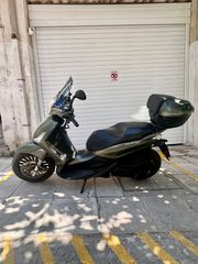 Piaggio Beverly 300 2019 Piaggio Beverly 300s-thumb-10