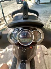 Piaggio Beverly 300 2019 Piaggio Beverly 300s-thumb-17