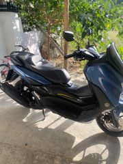 Yamaha NMAX 155 2024 Blue core-thumb-14