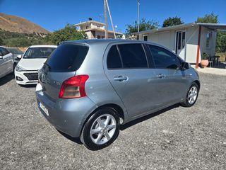 Toyota Yaris 2007-thumb-6