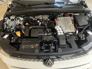 Renault Captur 2026 E-TECH 1.6 145hp TECHNO *Teoren s.a.*-thumb-10