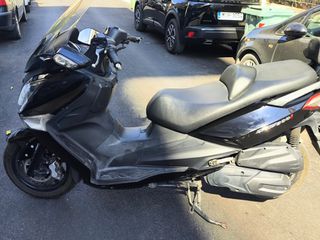 Sym GTS 300 2017 300i-thumb-1