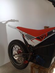 Sur-Ron Firefly Offroad Performance 2026 Arctic Leopard ext800-thumb-9