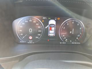 Volvo XC40 2022 T3 163hp Auto AT8 Momentum 1.5-thumb-8