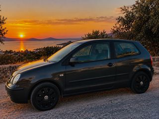 Volkswagen Polo 2003 1.4 16V 100hp