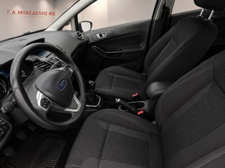 Ford Fiesta 2016 Titanium-thumb-10