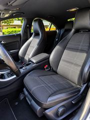 Mercedes-Benz CLA 180 2013-thumb-7