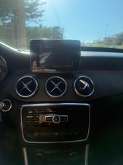 Mercedes-Benz CLA 180 2013-thumb-9