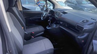 Opel Combo 2019-thumb-10