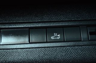 Peugeot 3008 2018 1200cc Auto Δερμα-thumb-9