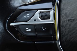 Peugeot 3008 2018 1200cc Auto Δερμα-thumb-10