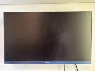 Samsung 24’ /75HZ