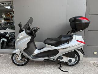 Piaggio X8 250 2006 ie (injection)-thumb-1