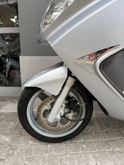 Piaggio X8 250 2006 ie (injection)-thumb-9