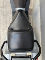 Piaggio X8 250 2006 ie (injection)-thumb-12