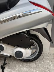 Piaggio X8 250 2006 ie (injection)-thumb-16