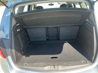 Opel Meriva 2011-thumb-10
