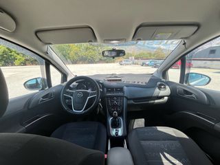 Opel Meriva 2011-thumb-13