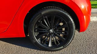 Peugeot 208 2016 1.2 PureTech * 110hp * Allure-thumb-9