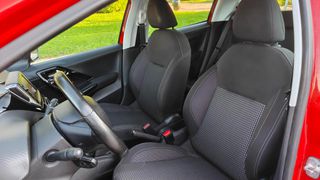 Peugeot 208 2016 1.2 PureTech * 110hp * Allure-thumb-14