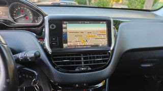 Peugeot 208 2016 1.2 PureTech * 110hp * Allure-thumb-17