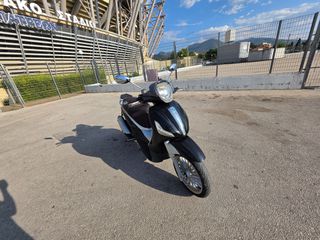 Piaggio Beverly 300i 2012-thumb-1